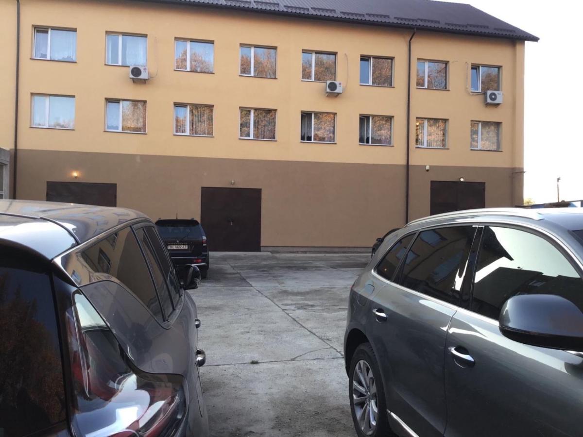 Bilia Parku Hotel Львів Екстер'єр фото